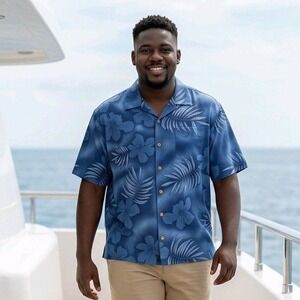 Caribbean Men's L Blue Hawaiian Aloha Shirt Tropical Palm Leaf Print Silk Blend